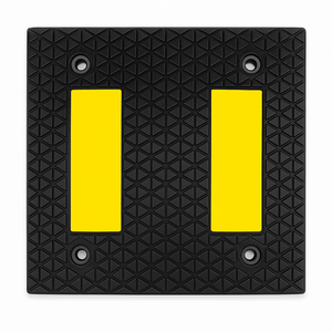 Kırmızı renkte dayanıklı geri dönüşümlü kauçuk hız Bump 40x50x3 cm redüktörü De Velocidad - Product Image 1