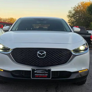 Mazda CX-30 Select 4 portes SUV d'occasion propre, modèle 2020 - Product Image 1