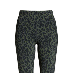 เลกกิ้งผู้หญิงขายดี แบบสั่งทำ เอวสูง ระดับกลาง สำหรับออกกำลังกาย ดีไซน์ใหม่ ระบายอากาศได้ดี เหมาะสำหรับออกกำลังกายในยิม พร้อมบริการ OEM - Product Image 5