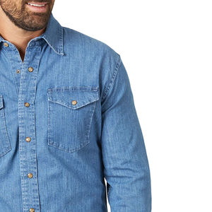 Etiqueta privada hecha a medida su propio diseño de peso ligero hombres camisa de mezclilla al por mayor Durable estilo liso camisa de mezclilla personalizada - Product Image 4