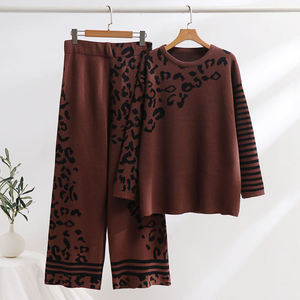 2025 automne nouveau pull à manches longues à la mode coupe ample, pantalon taille haute femmes ensemble hommes - Product Image 5