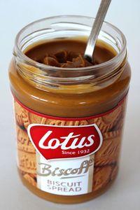 Lotus Biscoff Smooth Creamy Spread en gros 380g, 720g, 1.6Kg, 3Kg à vendre - Pâte à tartiner crémeuse Lotus Biscoff 14oz - Product Image 4