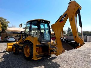 Retroexcavadora CAT 428F Modelo 2016 con Capacidad de Carga de 9 Toneladas con Motor y Caja de Cambios en Venta - Product Image 3