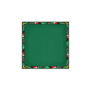 Écharpe carrée en polyester vert avec détail de cadre et motif décoratif - Product Image 1