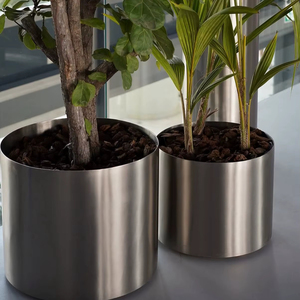 Compre macetas grandes de cerámica modernas para interiores en cualquier jardín o balcón a precios económicos con envío gratuito a EE. UU. y Europa. - Product Image 1