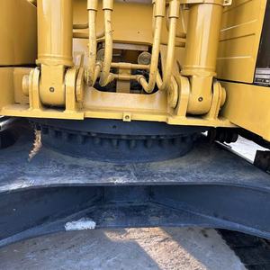 Excavadora Usada Caterpillar 325BL/330BL de 30 Toneladas con Motor y Bomba - En Funcionamiento - Product Image 6