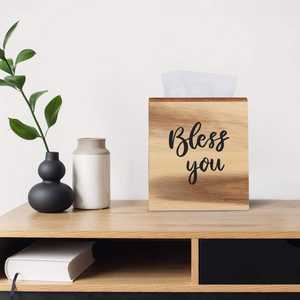 Couverture de boîte à mouchoirs en bois Bless You avec design carré inférieur coulissant pour salle de bain de mariage chambre bureau ou table à manger - Product Image 5