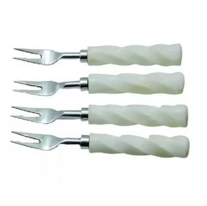 Ensemble de 4 couverts en acier inoxydable au design moderne avec poignée en os pour cadeaux d'affaires ou usage domestique - Product Image 5