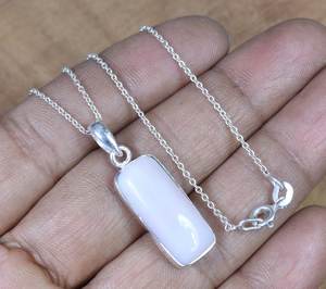 Pendentif en opale rose, argent sterling 925, fait à la main, bijoux élégants en pierres précieuses, cadeau pour femme, pierre de naissance d'octobre - Product Image 4