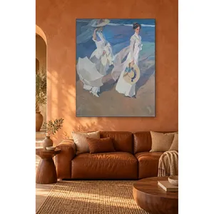 Fida Sorolla Femmes en robes blanches marchant sur la plage Impression sur toile - Product Image 1