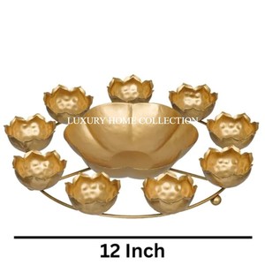 Matériel en laiton antique grande fleur décoration Urli tendance nouveauté Logo personnalisé maison dessus de table décoratif Urli en Inde - Product Image 5