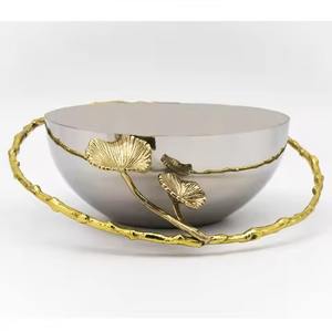 Série de bols de service en métal de qualité supérieure pour salles à manger contemporaines - Product Image 1