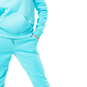 Chándales de invierno Conjunto de dos piezas Personalizado para mujer Conjunto de jogging de 2 piezas Ropa deportiva Conjuntos de mujer Chándales de la mejor calidad para mujer - Product Image 5