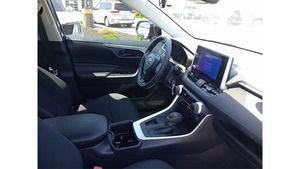 Toyota RAV4 LE FWD 2024 Usado en Buenas Condiciones, Certificado y Limpio - Product Image 6