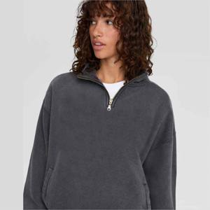 Venta al por mayor mujeres logotipo personalizado cuello alto manga larga polar carta patrón bordado pulóver media cremallera sudaderas con capucha - Product Image 4