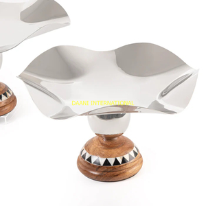 Juego de soporte de pastel dorado de 2 soportes de exhibición de postres de metal martillado de lujo con base cilíndrica para pasteles Cupcakes decoración de pasteles - Product Image 6