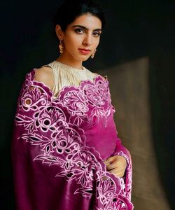 El último sari con volantes impreso: moda elegante de temporada para mujeres que marcan tendencia, el sari Surat al por mayor más elegido - Product Image 6