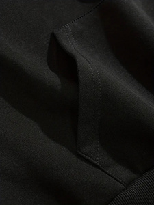 Vente à chaud Survêtement pour homme de qualité supérieure avec logo personnalisé respirant coupe ajustée attrayant design uni pour la saison hivernale - Product Image 2