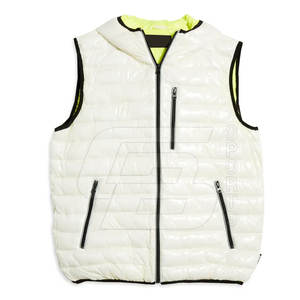 Gilet matelassé imprimé personnalisé de haute qualité pour hommes gilet décontracté en toile bulle léger remplissage en nylon imperméable pour l'hiver - Product Image 1