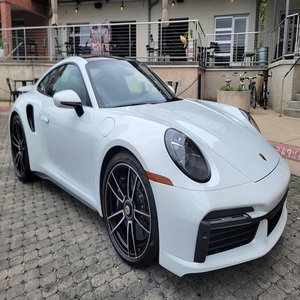 2022 911 Turbo S Coupé, Motor de 6 Cilindros en Línea con Doble Turbo de 640 hp, Tracción en las Cuatro Ruedas, Sin Modificar - Product Image 1
