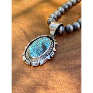 Pendentif Eddie Secatero en turquoise du Hubei et argent sterling avec technologie d'incrustation à sertissage clos - Product Image 4