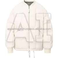 Veste matelassée respirante de qualité supérieure en nylon 100% personnalisée pour femmes, avec décoration en peau de mouton et capuche