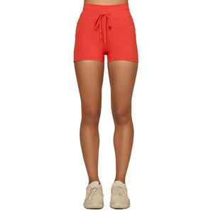 Shorts de sport pour femmes, couleur personnalisée, tissu extensible 4 directions, taille mi-haute, shorts de yoga serrés, taille élastique, shorts chauds - Product Image 1