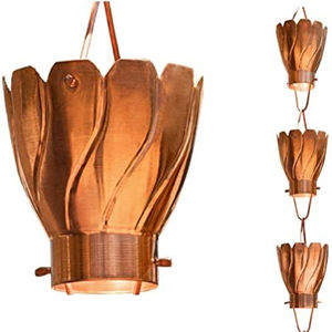 Chaîne de pluie en cuivre lourd de couleur cuivre pour gouttière suspendue, chaîne de pluie en forme de fleur de lys pour la décoration de jardin et d'extérieur - Product Image 1