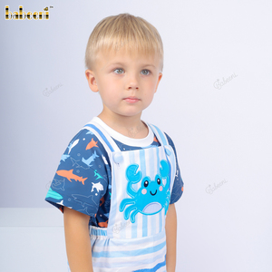 Combinaison courte pour garçons avec broderie de crabe, t-shirt imprimé 100% coton, été, ODM OEM, fabrication sur mesure en gros, fabriqué au Vietnam-DR4182 - Product Image 5
