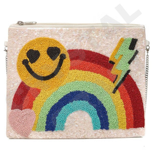 Belle maman cadeau personnalisé filles coeurs conception arc-en-ciel loquet pochette à monnaie avec graine perlée portefeuille accessoire à la mode - Product Image 1