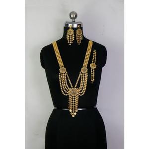 Exquis Cuivre Plaqué Or pour Mariages ou Festivals avec Collier Boucles d'Oreilles Bracelet et Bague Dubai Ensemble de Bijoux - Product Image 1