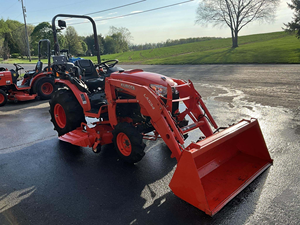 รถแทรกเตอร์ขนาดเล็ก Kubota B3350HSD ประสิทธิภาพพรีเมียม จัดส่งรวดเร็ว เหมาะสำหรับงานเกษตรสมัยใหม่และการทำฟาร์ม - Product Image 2