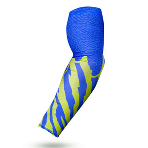 Baseball <b>Arm</b> <b>Sleeve</b> With Fire Ball Design Black <b>Compression</b> <b>Sleeve</b> For Unisex Adults UV Protection Printed Sport <b>Sleeve</b> - Product Image 5