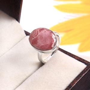 Anillo clásico de mujer con piedras preciosas de Rodocrosita ovalada en Ajuste de bisel de plata de ley 925 - Product Image 6