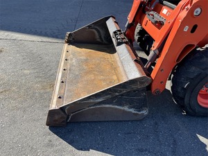 2016 Kubota รถตักขนาดเล็ก SSV65ลื่นไถลพลังงานขนาดกะทัดรัดทนทานสำหรับการก่อสร้างและการจัดสวน - Product Image 4