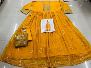 Robe longue Anarkali de style indien pakistanais traditionnel avec broderie Designer Dupatta manches longues pour femmes Pishwas - Product Image 4