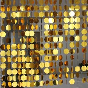 Guirlande de pièces de monnaie, guirlande décorative, toile de fond de scène, festivals indiens, décoration de Haldi Mehndi, toile de fond de fête - Product Image 1