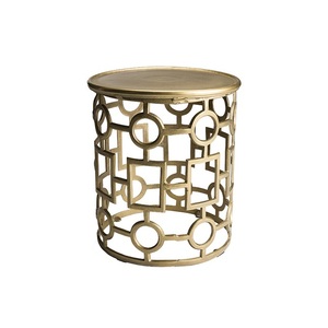 Taburete lateral de metal hecho a mano, diseño único con consola de incrustaciones de hueso con acabado dorado para muebles de sala de estar y dormitorio - Product Image 2