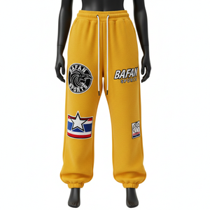 Pantalon baggy pour femme en coton premium et polyester polaire 300 GSM, tissu brossé doux, jaune, logo brodé personnalisé, pantalon baggy en vente - Product Image 1