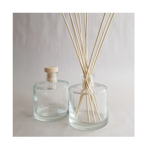 Bâtons de diffuseur de cendres blanches pour ensembles de bouteilles de parfum utilisés dans la décoration de chambre et de bureau - Product Image 1