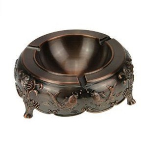 Cendrier pour la maison, le bureau, l'hôtel, Bar, bol, décor, design moderne, accessoires en métal, forme ronde, finition dorée, cendriers couverts - Product Image 3