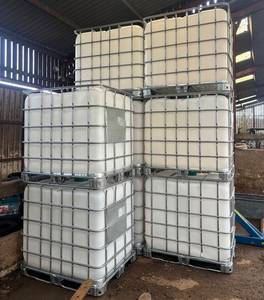 Contenedor IBC de Polipropileno de 1000L, Tanque de Almacenamiento de Nitrógeno Líquido con Bomba, Palé y Válvula de Descarga - Product Image 3