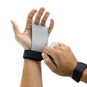 Customized Natural Rubber Weightlifting Hand Grips Non-Slip Surface Lightweight Breathable Design for Pull-Ups Training Custom - Product Image 2
