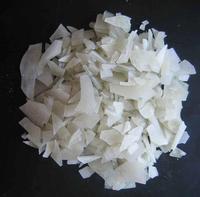 Produit chimique de traitement de l'eau 50 kg Flocons de sol Granulés de qualité alimentaire Al2 So4 3 Sulfate d'aluminium non ferrique