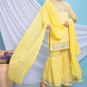 <strong>Punjabi</strong> <strong>Beautiful</strong> Salwar Suit Chanderi Kurta With Cotton Pant &amp;Chiffon Dupatta Set Gota Pati Dress For Casual &amp; Party Occasions