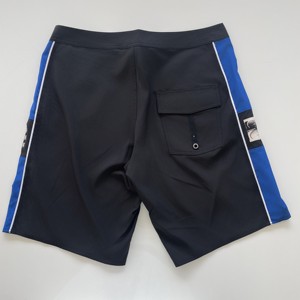 กางเกงขาสั้นออกกำลังกายลำลองสำหรับผู้ชาย พิมพ์ลายสองชั้น แห้งเร็ว ระบายอากาศได้ดี สวมใส่สบาย ออกแบบโลโก้ได้ตามต้องการ มีตัวเลือกขนาด - Product Image 6