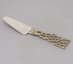 Slice Of Perfection Heavy Duty Cake Lifter Cake Master Espátula elevadora multifunción - Product Image 1