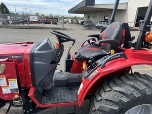Mini Tractor Usado M-A-H-I-N-D-R-A 1626 de 2022 con Transmisión por Engranajes para Uso Agrícola, Incluye Componentes Principales: Bomba, Motor, Caja de Cambios, Rodamientos, 2 Años de Garantía - Product Image 4