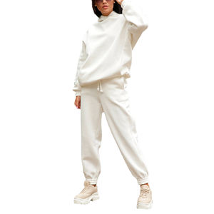 Chándal personalizado de alta calidad para mujer, talla XL, pantalones de chándal con logotipo impreso, chándal con logotipo personalizado OEM de invierno para chicas a la moda - Product Image 2