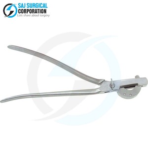 Emasculador antideslizante Mango antideslizante y diseño de mandíbula para un máximo control durante la castración del ganado - Product Image 2
